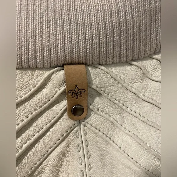 Mackage - Picture 5 of 11